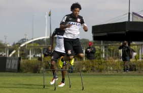 Durante o treino desta manh no CT Joaquim Grava, no Parque Ecolgico do Tiete. O prximo jogo da equipe ser domingo, dia 14/07, no estdio do Pacaembu, contra o Atltico-MG, 7 rodada do Campeonato Brasileiro de 2013