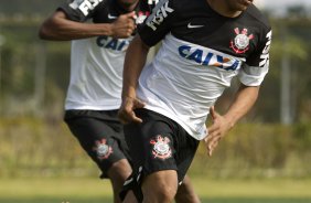 Durante o treino desta manh no CT Joaquim Grava, no Parque Ecolgico do Tiete. O prximo jogo da equipe ser domingo, dia 14/07, no estdio do Pacaembu, contra o Atltico-MG, 7 rodada do Campeonato Brasileiro de 2013