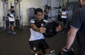 Durante o treino desta manh no CT Joaquim Grava, no Parque Ecolgico do Tiete. O prximo jogo da equipe ser domingo, dia 14/07, no estdio do Pacaembu, contra o Atltico-MG, 7 rodada do Campeonato Brasileiro de 2013