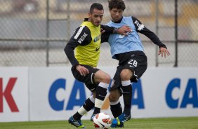 Durante o treino desta tarde no CT Joaquim Grava, no Parque Ecológico do Tiete. O próximo jogo da equipe será quarta-feira, dia 17/07, no estádio do Pacaembu, contra o São Paulo, jogo da volta válido pela Recopa 2013