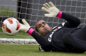 Durante o treino desta tarde no CT Joaquim Grava, no Parque Ecológico do Tiete. O próximo jogo da equipe será quarta-feira, dia 17/07, no estádio do Pacaembu, contra o São Paulo, jogo da volta válido pela Recopa 2013