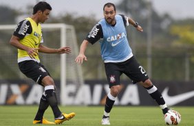 Durante o treino desta tarde no CT Joaquim Grava, no Parque Ecológico do Tiete. O próximo jogo da equipe será quarta-feira, dia 17/07, no estádio do Pacaembu, contra o São Paulo, jogo da volta válido pela Recopa 2013
