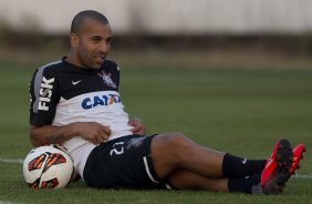 Durante o treino desta tarde no CT Joaquim Grava, no Parque Ecológico do Tiete. O próximo jogo da equipe será amanhã, quarta-feira, dia 17/07, no estádio do Pacaembu, contra o São Paulo, jogo da volta válido pela Recopa 2013