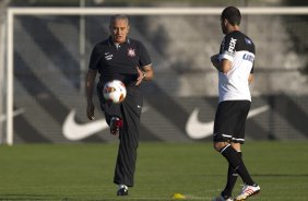 Durante o treino desta tarde no CT Joaquim Grava, no Parque Ecológico do Tiete. O próximo jogo da equipe será amanhã, quarta-feira, dia 17/07, no estádio do Pacaembu, contra o São Paulo, jogo da volta válido pela Recopa 2013