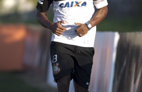 Durante o treino desta tarde no CT Joaquim Grava, no Parque Ecolgico do Tiete. O prximo jogo da equipe ser amanh, quarta-feira, dia 17/07, no estdio do Pacaembu, contra o So Paulo, jogo da volta vlido pela Recopa 2013