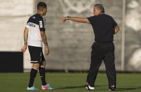 Durante o treino desta tarde no CT Joaquim Grava, no Parque Ecolgico do Tiete. O prximo jogo da equipe ser amanh, quarta-feira, dia 17/07, no estdio do Pacaembu, contra o So Paulo, jogo da volta vlido pela Recopa 2013