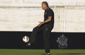 Durante o treino desta tarde no CT Joaquim Grava, no Parque Ecolgico do Tiete. O prximo jogo da equipe ser amanh, quarta-feira, dia 17/07, no estdio do Pacaembu, contra o So Paulo, jogo da volta vlido pela Recopa 2013