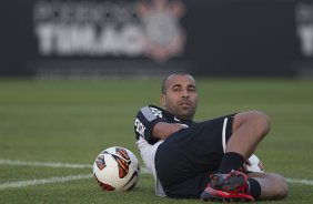 Durante o treino desta tarde no CT Joaquim Grava, no Parque Ecológico do Tiete. O próximo jogo da equipe será amanhã, quarta-feira, dia 17/07, no estádio do Pacaembu, contra o São Paulo, jogo da volta válido pela Recopa 2013