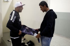 Nos vestiários antes da partida entre Corinthians x São Paulo, realizada esta noite no estádio do Pacaembu, jogo da volta, decisão da Recopa 2013