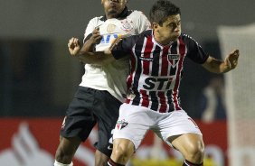 Durante a partida entre Corinthians x São Paulo, realizada esta noite no estádio do Pacaembu, jogo da volta, decisão da Recopa 2013