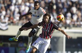 Durante a partida entre Corinthians x São Paulo, realizada esta tarde no estádio do Pacaembu, válida pela 9ª rodada do Campeonato Brasileiro de 2013