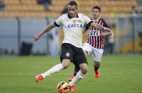 Durante a partida entre Corinthians x So Paulo, realizada esta tarde no estdio do Pacaembu, vlida pela 9 rodada do Campeonato Brasileiro de 2013