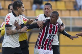 Durante a partida entre Corinthians x So Paulo, realizada esta tarde no estdio do Pacaembu, vlida pela 9 rodada do Campeonato Brasileiro de 2013