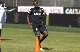Durante o treino desta manhã no CT Joaquim Grava, no Parque Ecológico do Tiete. O próximo jogo da equipe será quarta-feira, dia 31/07, no Pacaembu, contra o Grêmio, pela 10ª rodada do Campeonato Brasileiro de 2013