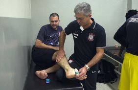 Nos vestiários antes da partida entre Corinthians x Grêmio, realizada esta noite no estádio do Pacaembu, válida pela 10ª rodada do Campeonato Brasileiro de 2013