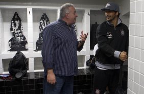 Nos vestiários antes da partida entre Santos x Corinthians, realizada esta noite no estádio da Vila Belmiro, válida pela 12ª rodada do Campeonato Brasileiro de 2013
