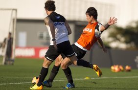 Durante o treino desta tarde no CT Joaquim Grava, no Parque Ecolgico do Tiete. O prximo jogo da equipe ser domingo, dia 11/08, contra o Vitoria/BA, no Pacaembu, vlido pela 12 rodada do Campeonato Brasileiro de 2013