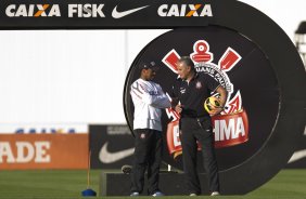 Durante o treino desta tarde no CT Joaquim Grava, no Parque Ecolgico do Tiete. O prximo jogo da equipe ser domingo, dia 11/08, contra o Vitoria/BA, no Pacaembu, vlido pela 12 rodada do Campeonato Brasileiro de 2013