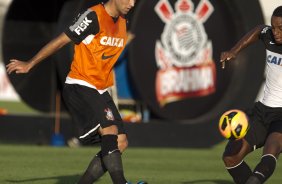 Durante o treino desta tarde no CT Joaquim Grava, no Parque Ecolgico do Tiete. O prximo jogo da equipe ser domingo, dia 11/08, contra o Vitoria/BA, no Pacaembu, vlido pela 12 rodada do Campeonato Brasileiro de 2013