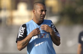 Durante o treino desta tarde no CT Joaquim Grava, no Parque Ecolgico do Tiete. O prximo jogo da equipe ser domingo, dia 11/08, contra o Vitoria/BA, no Pacaembu, vlido pela 12 rodada do Campeonato Brasileiro de 2013