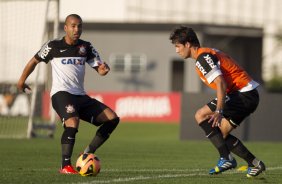 Durante o treino desta tarde no CT Joaquim Grava, no Parque Ecolgico do Tiete. O prximo jogo da equipe ser domingo, dia 11/08, contra o Vitoria/BA, no Pacaembu, vlido pela 12 rodada do Campeonato Brasileiro de 2013