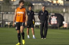 Durante o treino desta tarde no CT Joaquim Grava, no Parque Ecolgico do Tiete. O prximo jogo da equipe ser domingo, dia 11/08, contra o Vitoria/BA, no Pacaembu, vlido pela 12 rodada do Campeonato Brasileiro de 2013