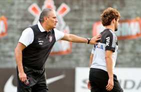 Alexandre Pato e o tcnico Tite durante Treino do Corinthians realizado no CT Joaquim Grava