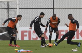Durante o treino desta tarde no CT Joaquim Grava, no Parque Ecolgico do Tiete. O prximo jogo da equipe ser domingo, dia 18/08, contra o Coritiba, no Pacaembu, vlido pela 15 rodada do Campeonato Brasileiro de 2013