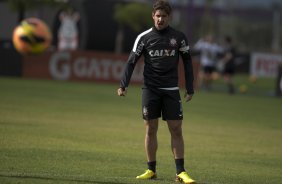 Durante o treino desta tarde no CT Joaquim Grava, no Parque Ecolgico do Tiete. O prximo jogo da equipe ser amanh, quarta-feira, 28/08, contra a Luverdense/MT, no estdio do Pacaembu, oitavas de final, jogo da volta da Copa do Brasil 2013