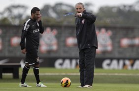 Durante o treino desta tarde no CT Joaquim Grava, no Parque Ecolgico do Tiete. O prximo jogo da equipe ser amanh, quarta-feira, 28/08, contra a Luverdense/MT, no estdio do Pacaembu, oitavas de final, jogo da volta da Copa do Brasil 2013