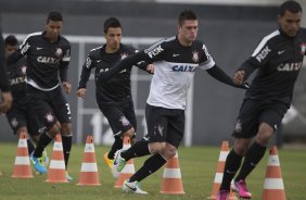 Durante o treino desta tarde no CT Joaquim Grava, no Parque Ecolgico do Tiete. O prximo jogo da equipe ser amanh, quarta-feira, 28/08, contra a Luverdense/MT, no estdio do Pacaembu, oitavas de final, jogo da volta da Copa do Brasil 2013