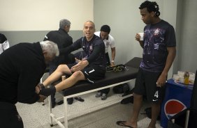 Nos vestiários antes da partida entre Corinthians x Luverdense Esporte Clube/MT, realizada esta noite no estádio do Pacaembu, válida pelas oitavas de final, jogo da volta da Copa do Brasil 2013