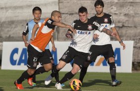 Durante o treino desta tarde no CT Joaquim Grava, no Parque Ecolgico do Tiete. O prximo jogo da equipe ser domingo, dia 01/09, contra o Flamengo, no estdio do Pacaembu, jogo vlido pela 17 rodada do Campeonato Brasileiro de 2013