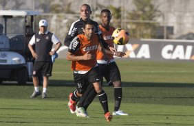 Durante o treino desta tarde no CT Joaquim Grava, no Parque Ecolgico do Tiete. O prximo jogo da equipe ser domingo, dia 01/09, contra o Flamengo, no estdio do Pacaembu, jogo vlido pela 17 rodada do Campeonato Brasileiro de 2013