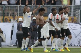 Nos vestiários antes da partida entre Corinthians x Flamengo, realizada esta tarde no estádio do Pacaembu, 17ª rodada do Campeonato Brasileiro de 2013