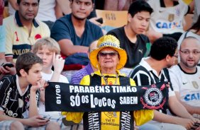 Torcida do Corinthians durante partida entre válida pelo Campeonato Brasileiro, realizada no Pacaembu
