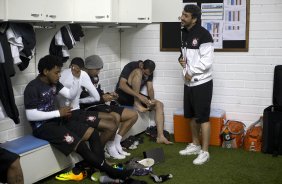 Nos vestiários antes da partida entre Internacional/RS x Corinthians, realizada esta noite no estádio do Vale, em Novo Hamburgo/RS, válida pela 18ª rodada do Campeonato Brasileiro de 2013