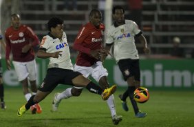Durante a partida entre Internacional/RS x Corinthians, realizada esta noite no estádio do Vale, em Novo Hamburgo/RS, válida pela 18ª rodada do Campeonato Brasileiro de 2013