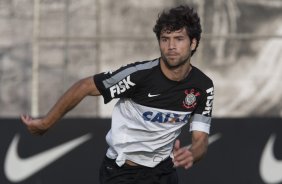 Durante o treino desta tarde no CT Joaquim Grava, no Parque Ecolgico do Tiete. O prximo jogo da equipe ser domingo, dia 08/09, contra o Nautico/PE, no estdio do Pacaembu, vlido pela 19 rodada do Campeonato Brasileiro de 2013