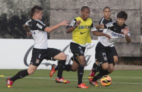 Durante o treino desta tarde no CT Joaquim Grava, no Parque Ecolgico do Tiete. O prximo jogo da equipe ser domingo, dia 08/09, contra o Nautico/PE, no estdio do Pacaembu, vlido pela 19 rodada do Campeonato Brasileiro de 2013