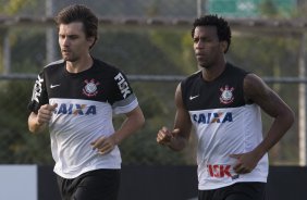 Durante o treino desta tarde no CT Joaquim Grava, no Parque Ecolgico do Tiete. O prximo jogo da equipe ser domingo, dia 08/09, contra o Nautico/PE, no estdio do Pacaembu, vlido pela 19 rodada do Campeonato Brasileiro de 2013