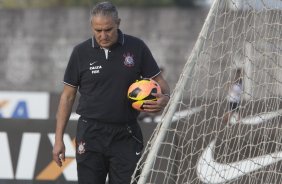 Durante o treino desta tarde no CT Joaquim Grava, no Parque Ecolgico do Tiete. O prximo jogo da equipe ser domingo, dia 08/09, contra o Nautico/PE, no estdio do Pacaembu, vlido pela 19 rodada do Campeonato Brasileiro de 2013