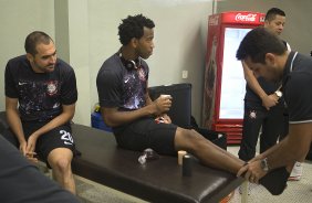 Nos vestirios antes da partida entre Corinthians x Nautico/PE, realizada esta tarde no estdio do Pacaembu, vlida pela 19 rodada do Campeonato Brasileiro de 2013