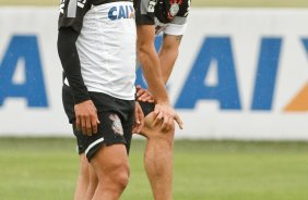 Emeson e Alexandre Pato Treino do Corinthians realizado no CT Joaquim Grava