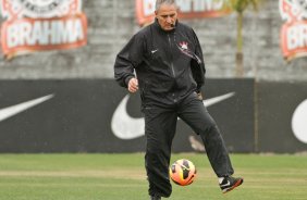 O tcnico Tite durante Treino do Corinthians realizado no CT Joaquim Grava