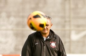 O tcnico Tite durante Treino do Corinthians realizado no CT Joaquim Grava