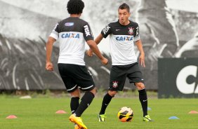 Diego Macedo do Corinthians durante treino realizado no CT Joaquim Grava