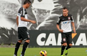 Diego Macedo do Corinthians durante treino realizado no CT Joaquim Grava