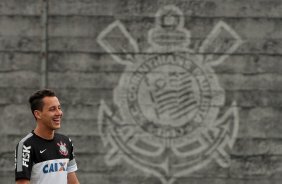 Rodriguinho do Corinthians durante treino realizado no CT Joaquim Grava