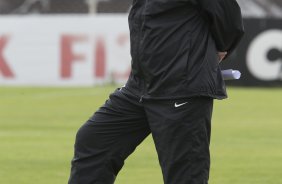 Durante o treino desta manh no CT Joaquim Grava, no Parque Ecolgico do Tiete. O prximo jogo da equipe ser amanh, domingo, dia 06/10, contra o Atltico-MG, no estdio Independncia, vlido pela 26 rodada do Campeonato Brasileiro de 2013